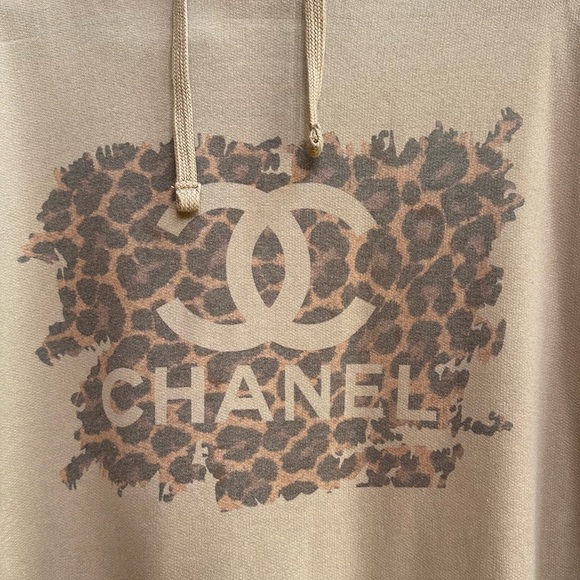 Hoodie New Condition XL - Picture 2 of 5